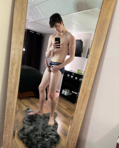 Would you suck my cock while I game?