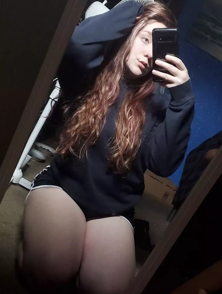 Wouldn’t mind stealing your bf away from you so he can have more fun with me 😘