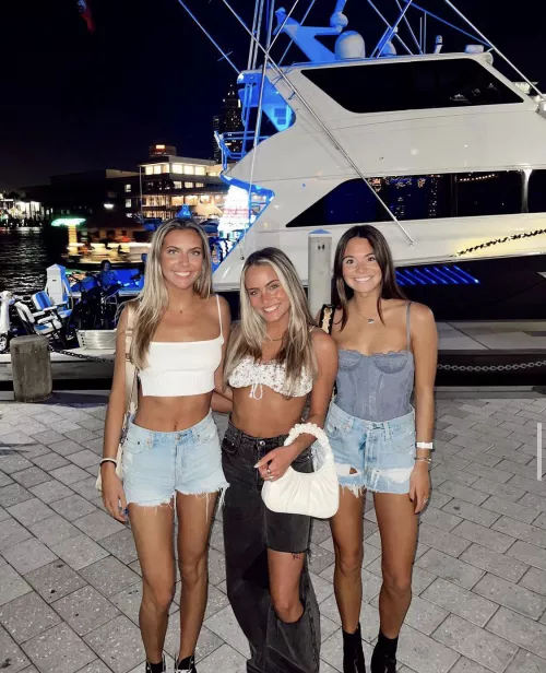 Yacht Girls