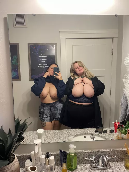 yeah, we cute ☺️