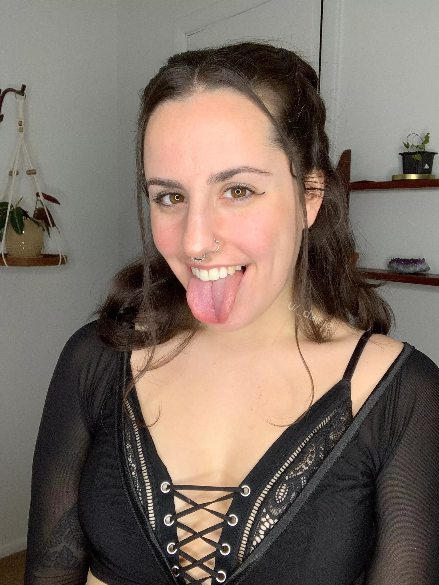 yep…still goofy with lingerie on😜