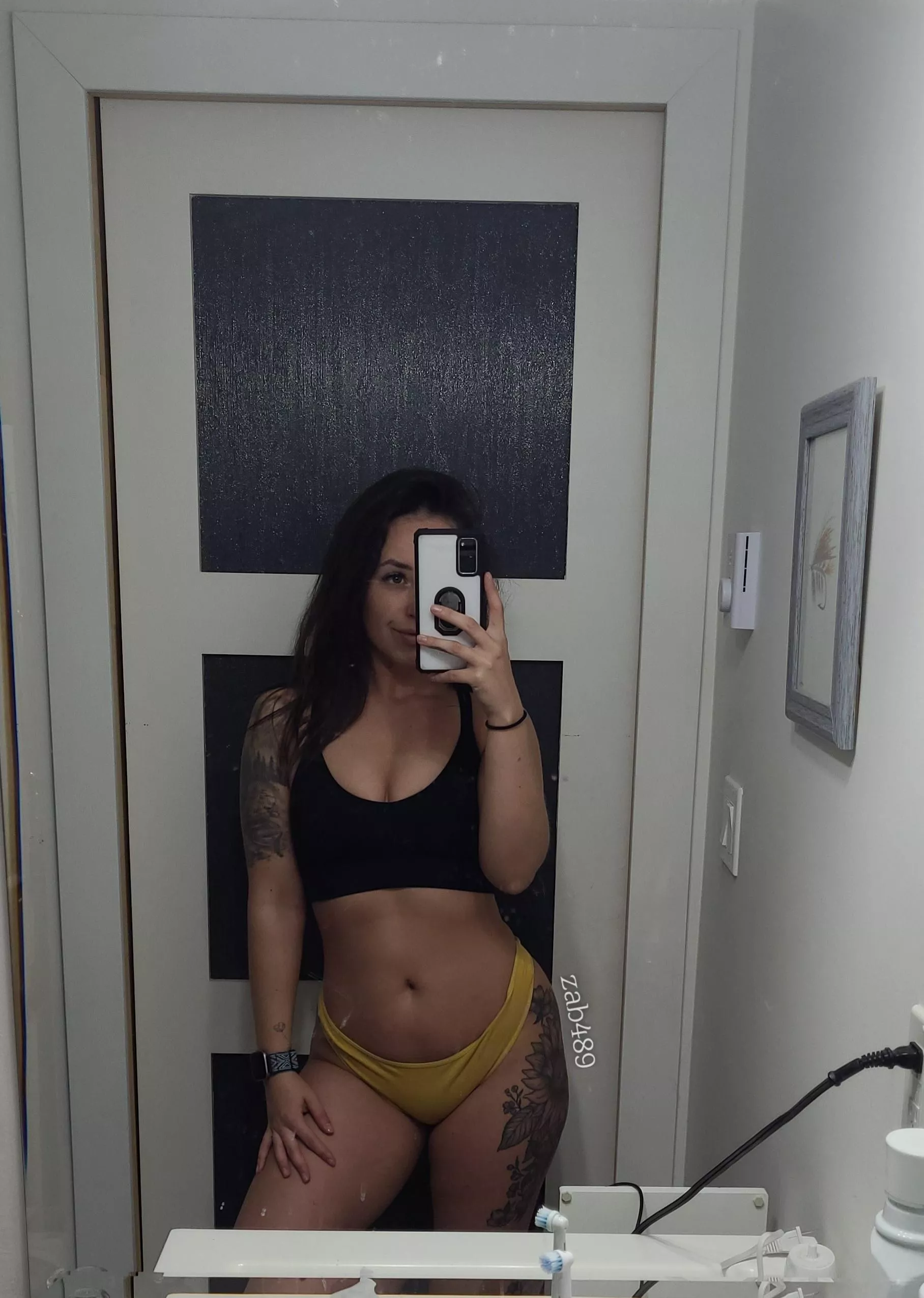 yesterday's workout is showing through today 😝