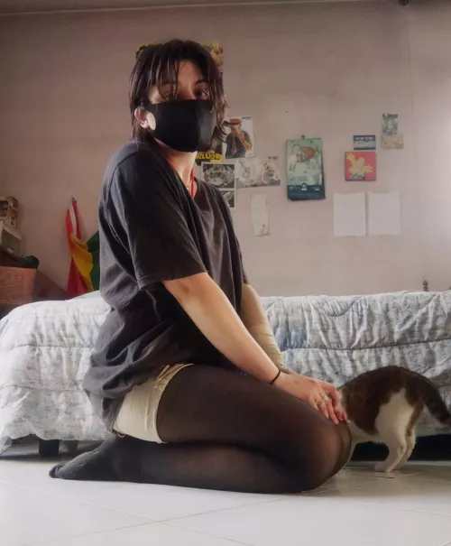 you can come over to pet my cat and fix my messy hair ♥️