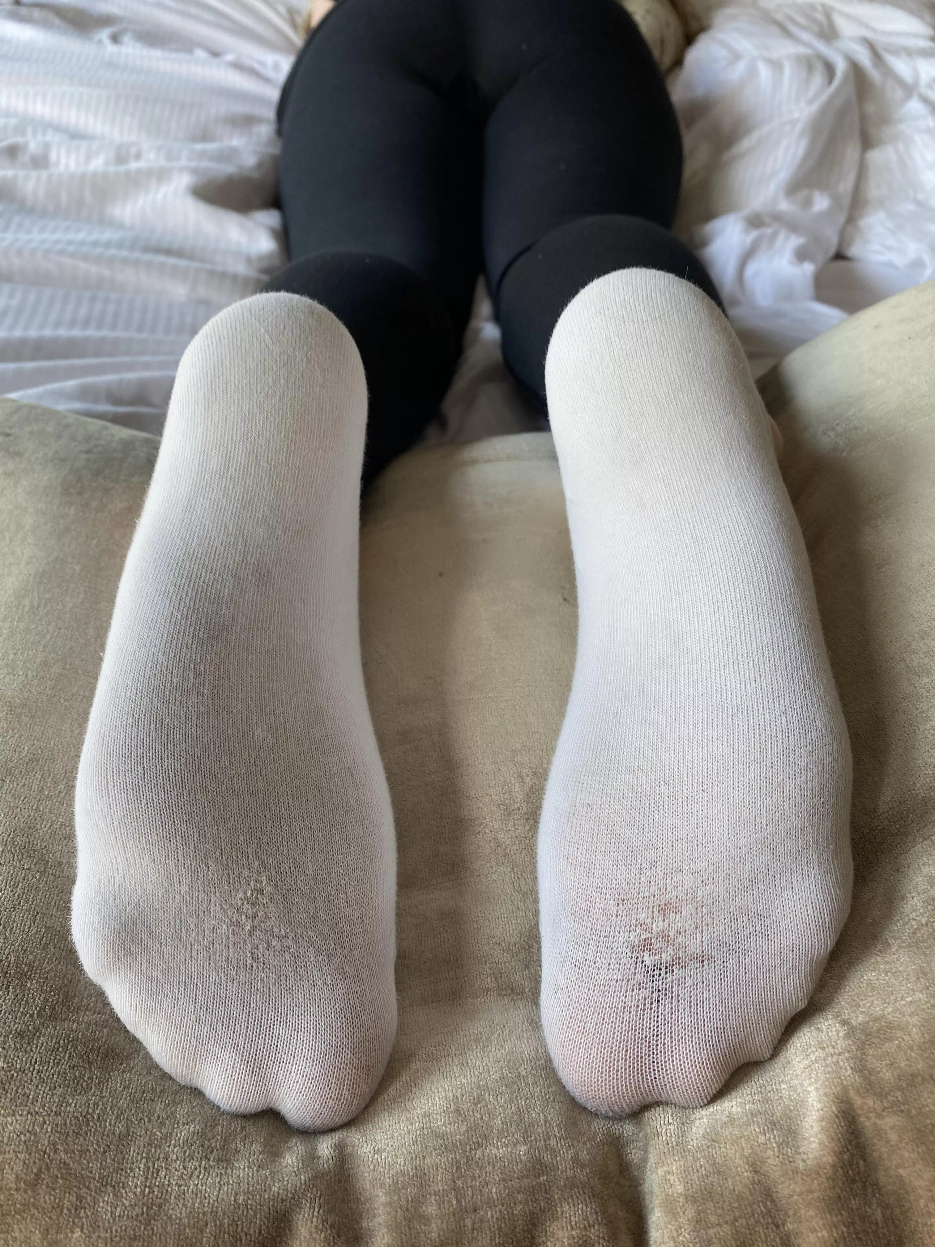 You can see how perfect my soles are without actually seeing them