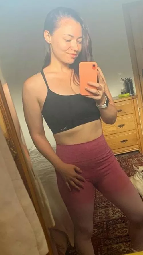 You guys like my workout gear?😘