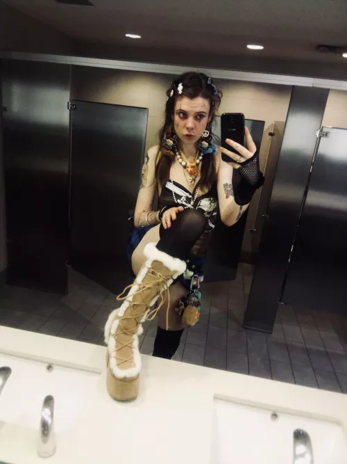 you only get to call Me Daddy if you work for it. 😘 [domme]