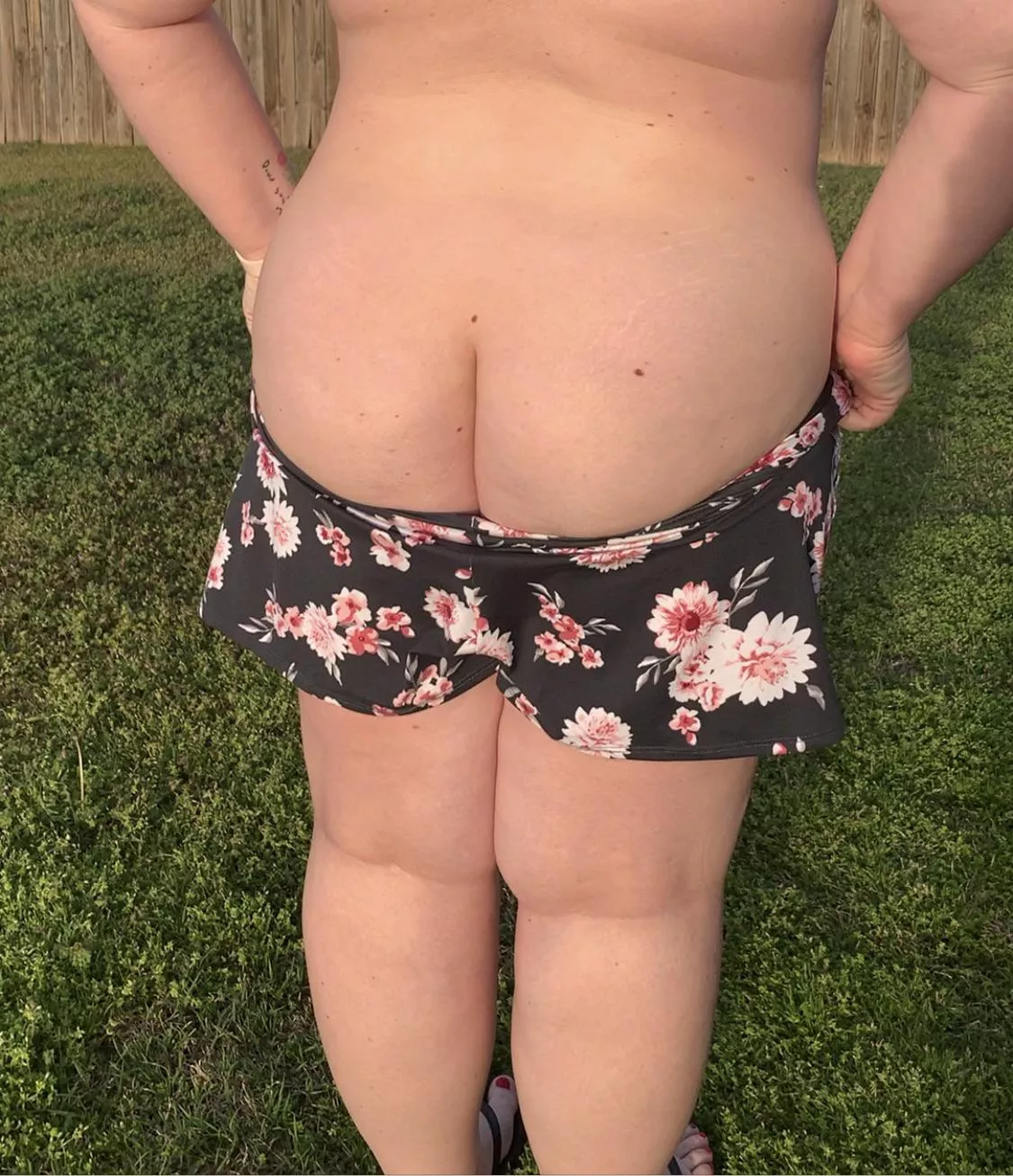 You wanna see my ass bounce don’t you 😈