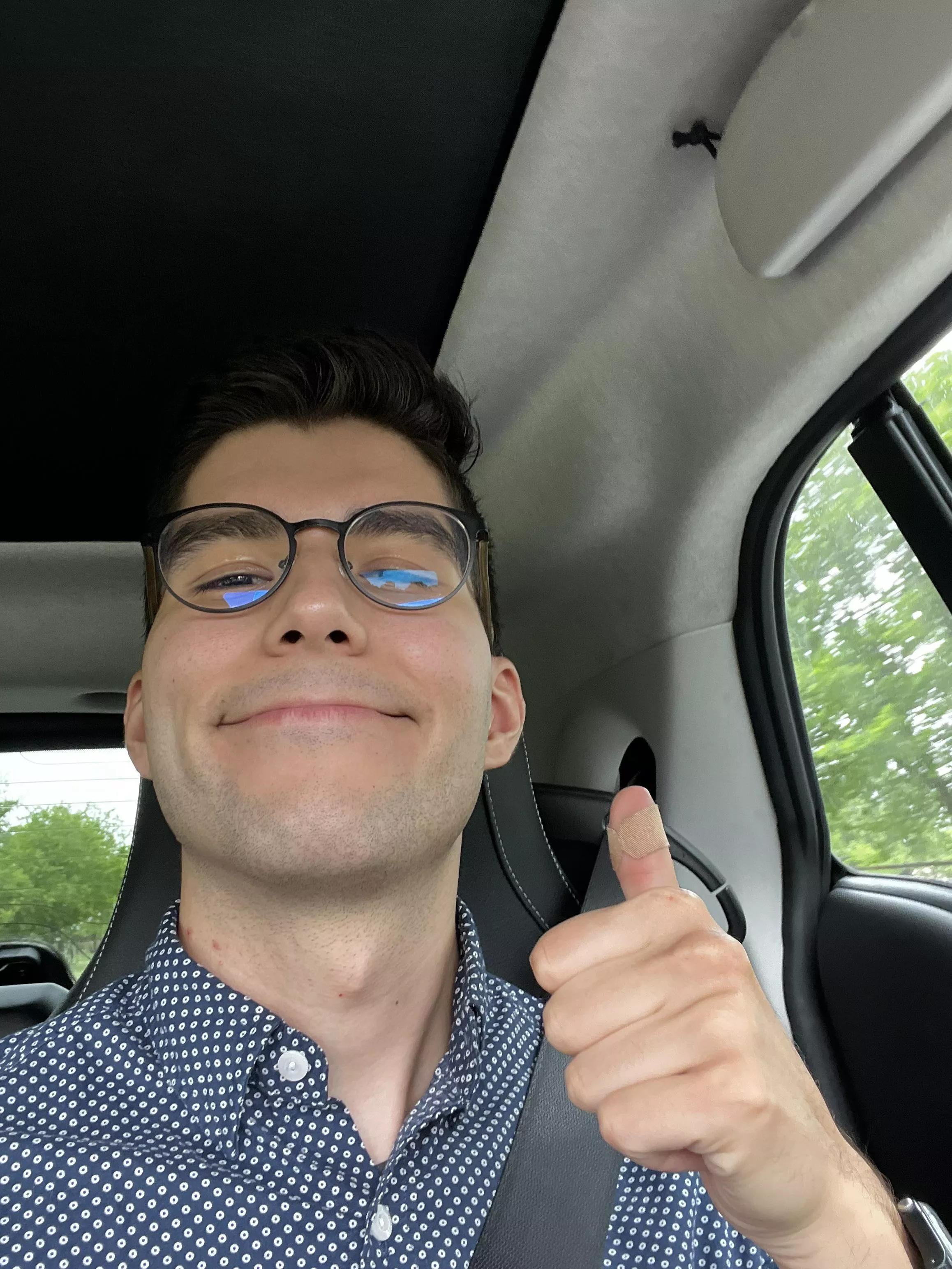 Your boy got a new job! For anyone struggling out there, just keep moving forward. 😃