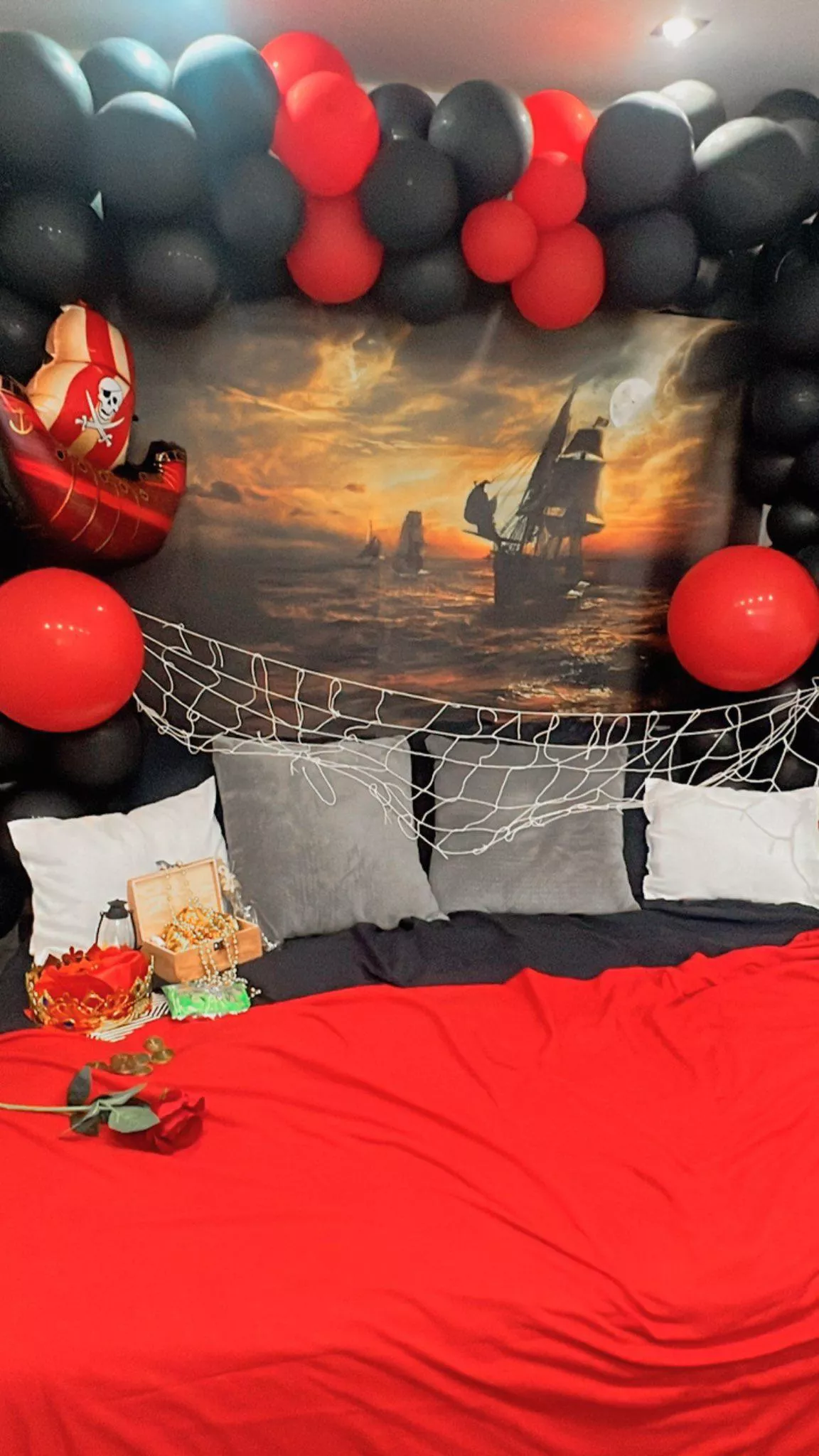 Your clothes would look nice on my bedroom floor 💦💦