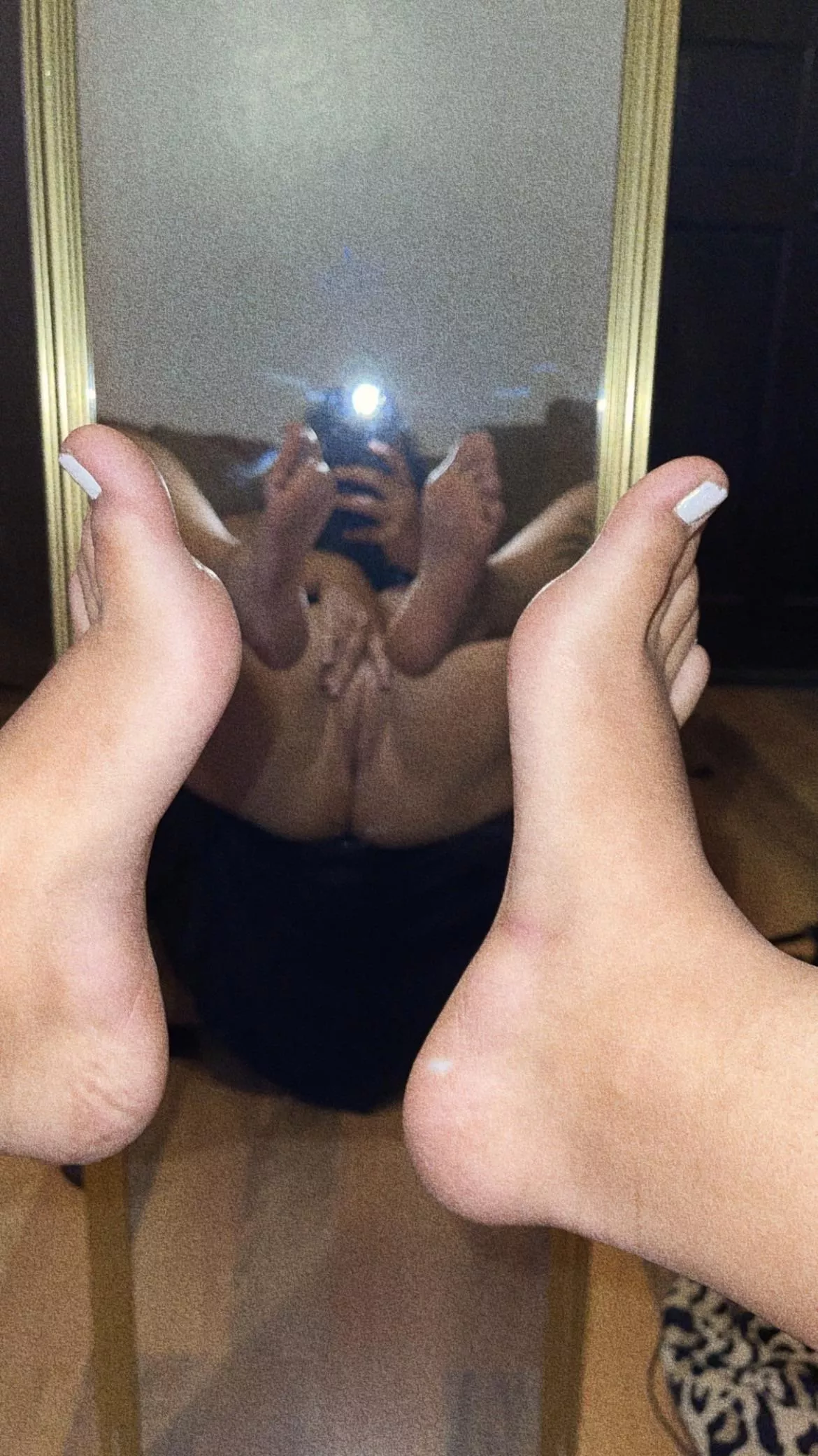 Your face would fit perfect between me😜