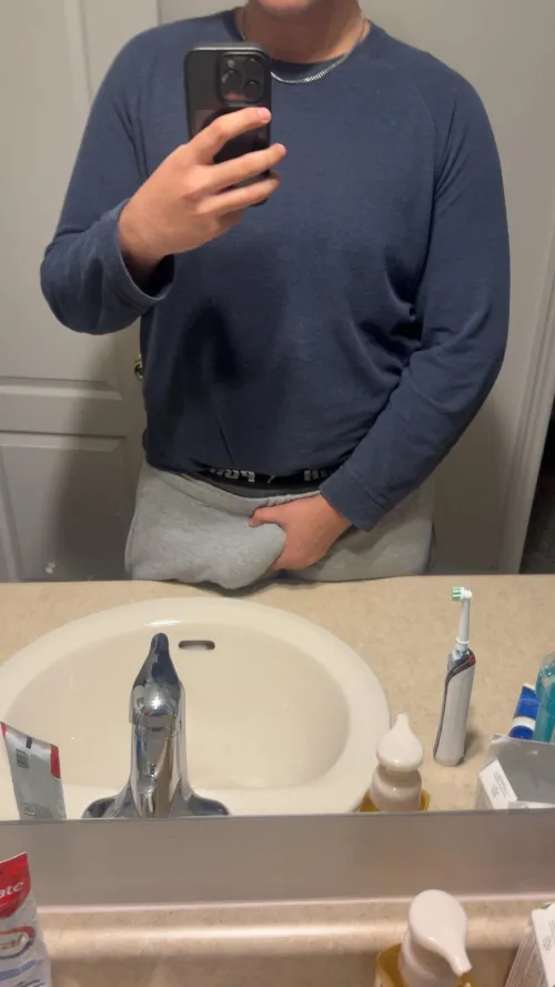 18 DM me for the whole thing 