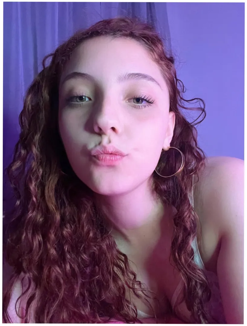 18F i flinch when i feel too visible