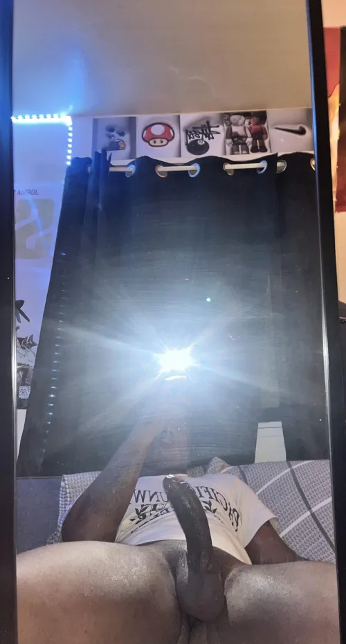 18m thick older bottoms preferred.