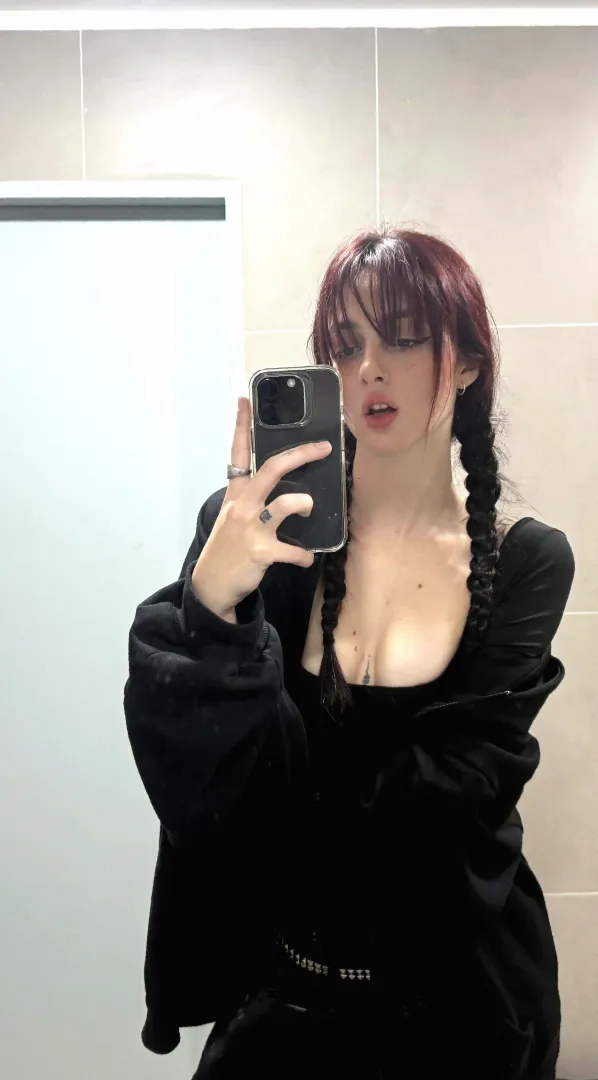 19 [F4M] #Tampa Down for some fun, had a couple drinks so I’m vibing