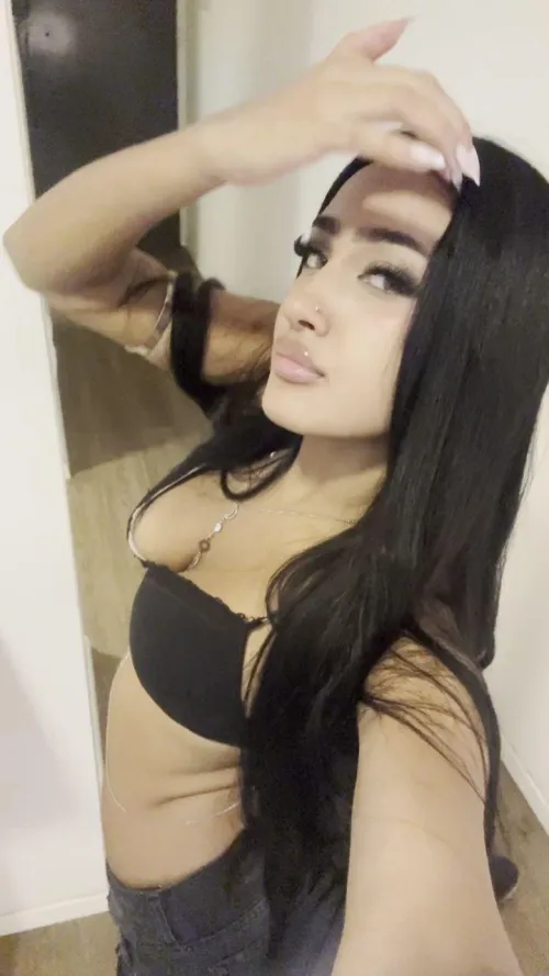 19f looking for a man to join me for the night