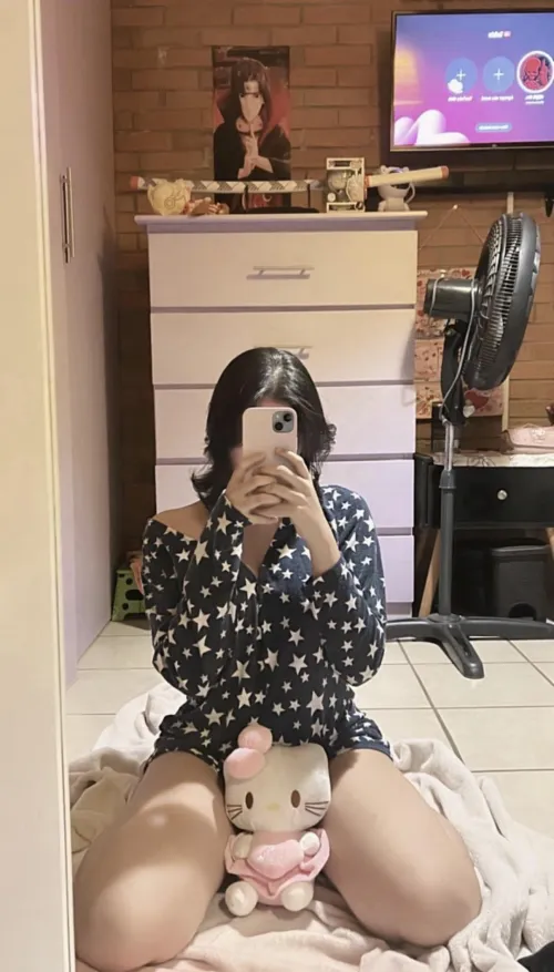 19f looking for a sugar daddy!!