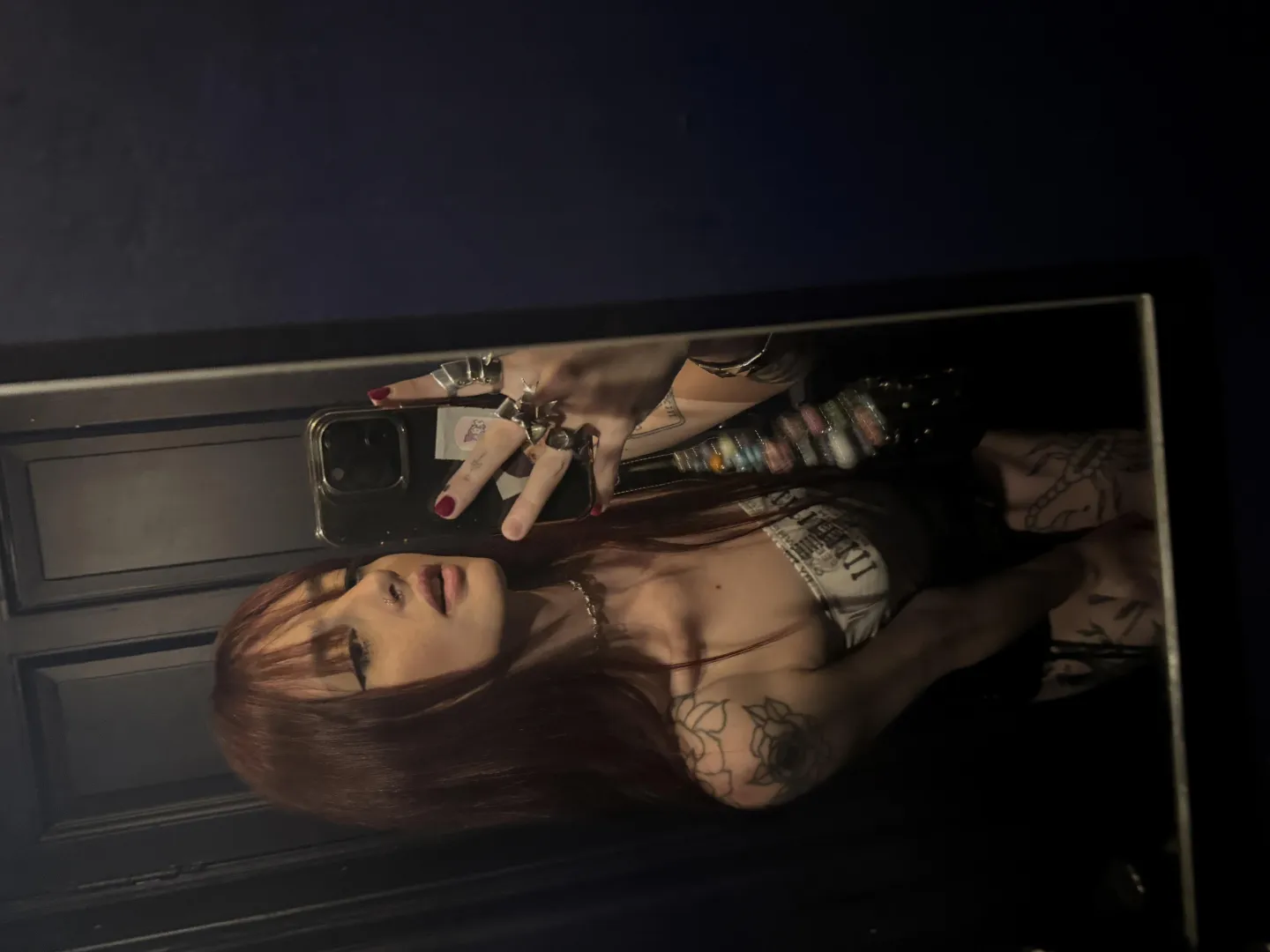 19F2M Can’t host unfortunately, but I’m a little buzzed and down for fun go lg for real chat: lunarumes