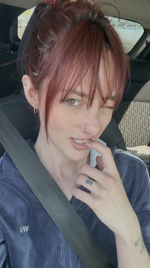 19F4M - Looking for fun/fwb vibes if you’re close enough to link - i reply on lg: lunarumes