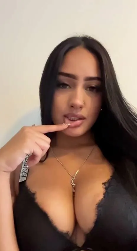 19f4m want to be used by a real man. can you handle it?