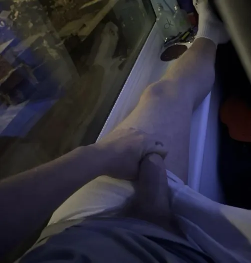 19m at my window come catch me 