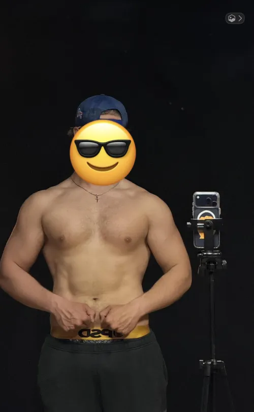 19M looking for some fun