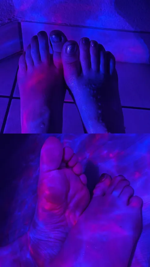 2 sides Wet feet under blue and pink cosmic waves 