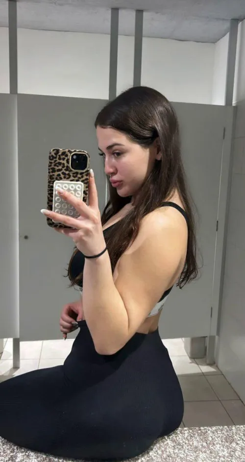 20 F4M casual fwb anyone