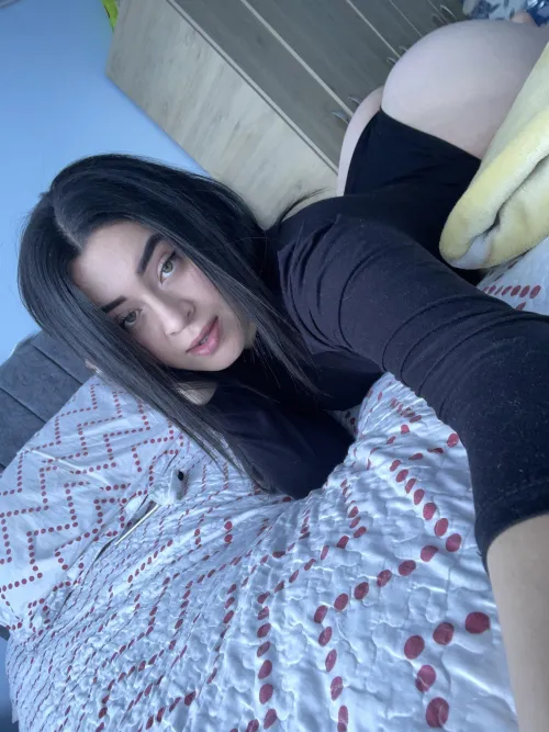 20F Who wants to come fuck this ass hard tonight?