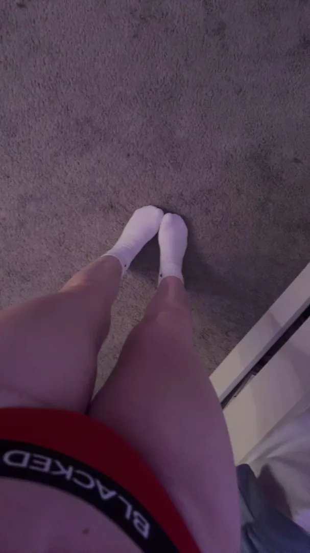 [20F/21M] [Raleigh, NC] Looking for our first cuckold experience (BBC ONLY) (19-23yr)