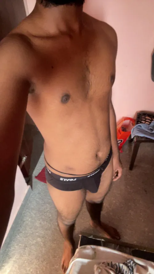 21[M] Bi Seeking a female to explore cuckold
