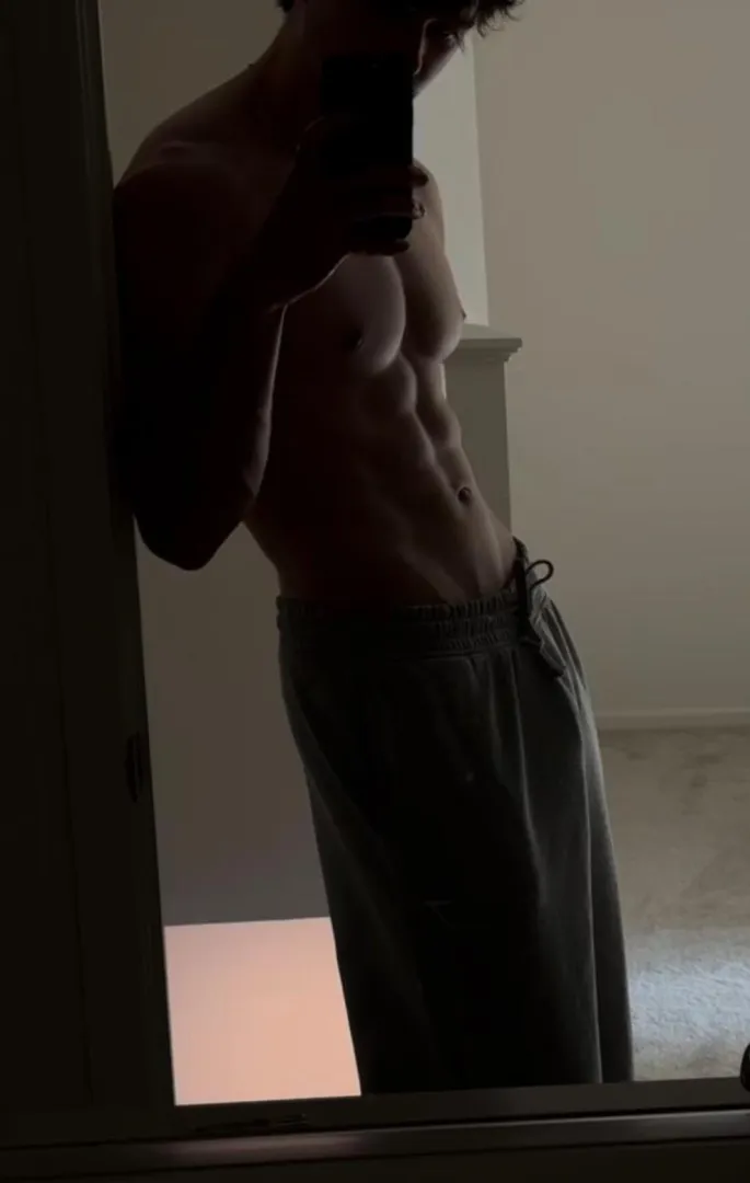 21M girlfriend wants me to fuck you and show her.