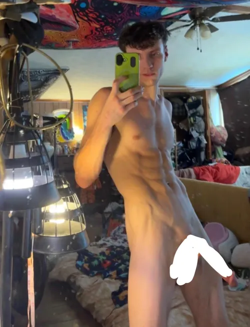 21yr old hung college athlete‍♂️ Hard to resist this BWC isn’t it? Let me bring your fantasies and kinks to lifewhile you pay down my student loans. dm open