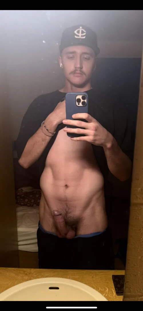 22 m4f/mf