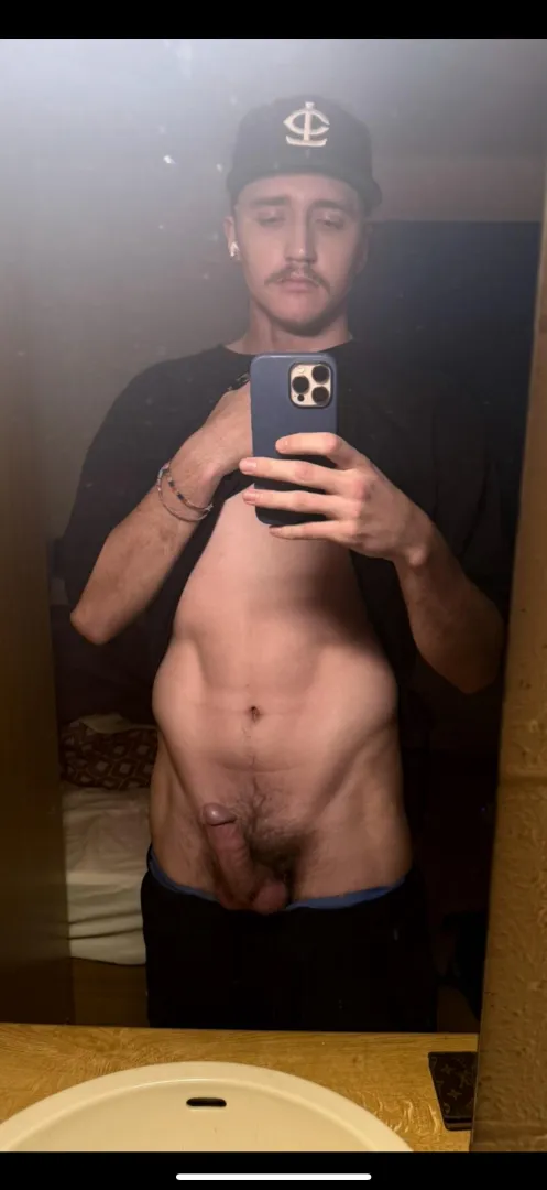 22 m4f/mf