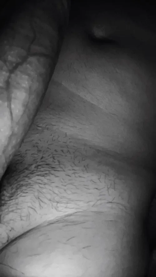 22m lookin for a sexting partner female/femboy/trans hmu on snap @callmedaddy5462