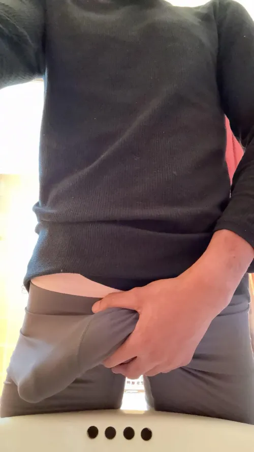 23yo 6’2 in Cary M4F or looking for couple to have fun with arrow up if your looking for a bbc bull