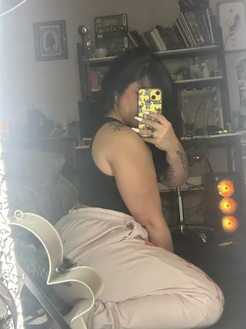 24F anyone who's trying to meet up rn?