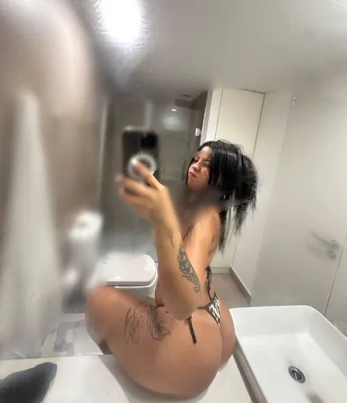 24F I am available for some naughty nasty fun