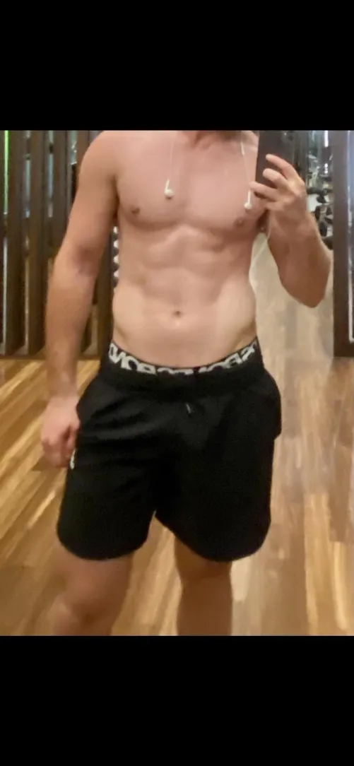 24m Carnegie and feeling horny