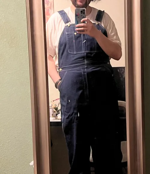 24[M4F] or [M4FM] #Portland chubby Latino seeking an ongoing fwb can host and can travel