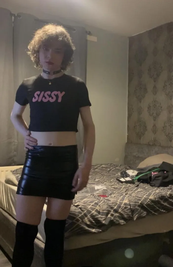 25 5f4 of Scottish sissy 
