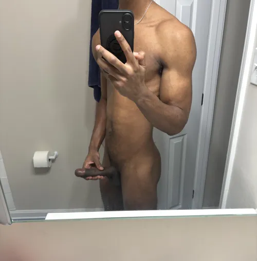 25 [M4F] Around the Dmv from in moco