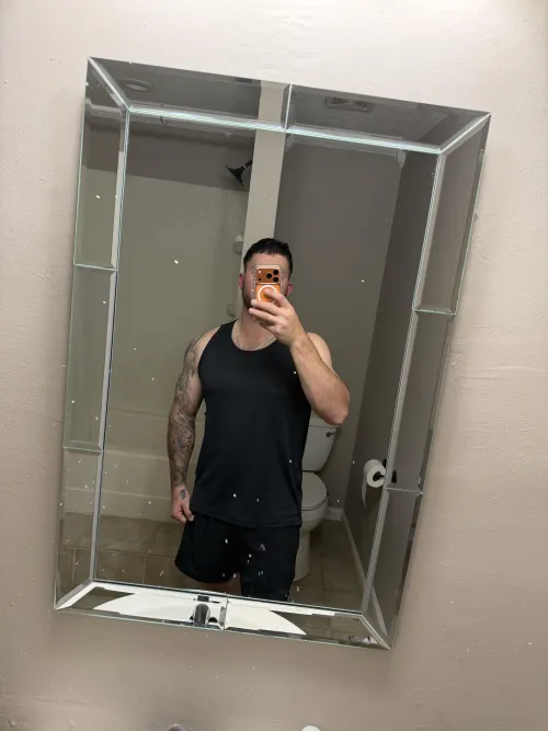 25 m4mf