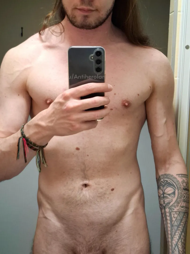 [25] Pierced, inked. Do I fit your type?