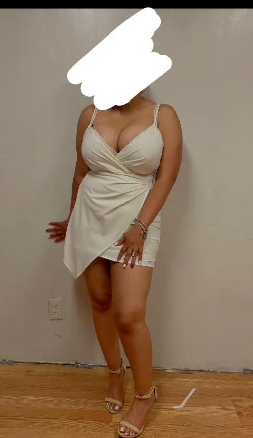 25f and 26m looking for a third female to join