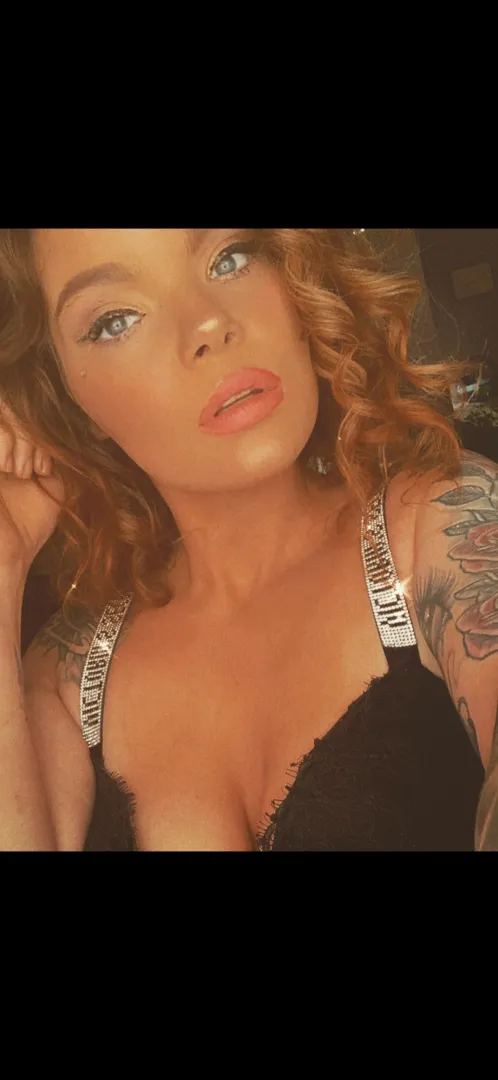 25F Sending a masturbation video to any guy who react this