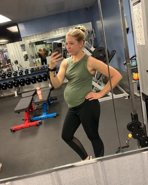 26 [F4M] #Fredericksburg Virginia - Time to look for my next serious breeder