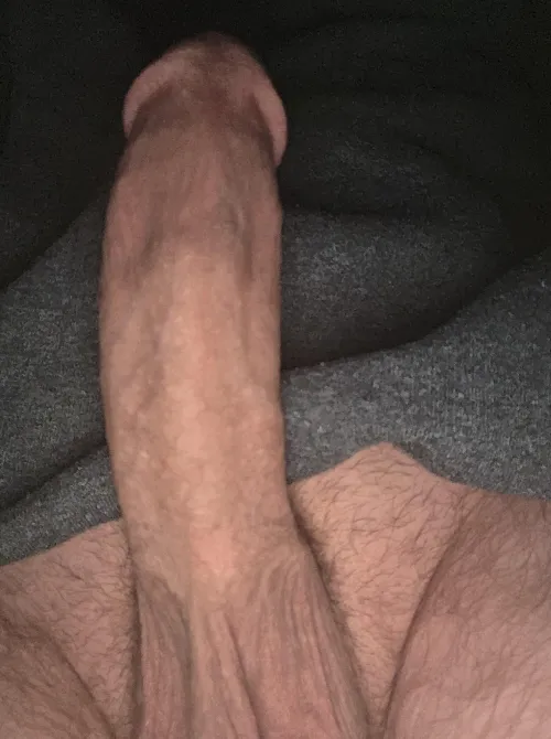 26 [M4F] #FLW Would you give me oral support while I play games