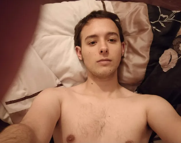 (26) M4F ONLY - Currently taking applications to sit on my face