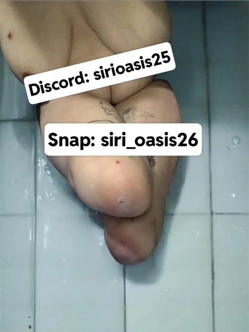 26f bilateral leg amputee, new bundle! New snap!